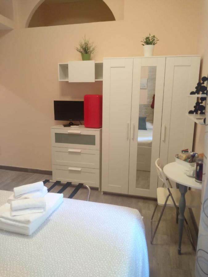 Double Room,1043241466:JPEG