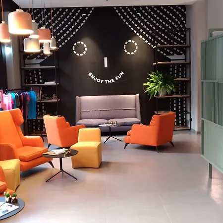The Poet Hotel-3